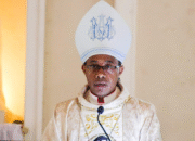 Koñese bispu Baucau Dom Leandro Maria Alves