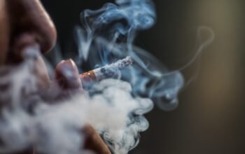 Impaktu hosi fuma hanesan gatillu ba kankru no atake kardíaku