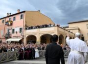 Pope Leo calls for prayers for peace and those suffering due to war