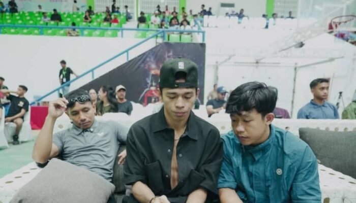 Status tak etis Forlan Rivaldo di facebook: saat tangan atlet menghantam harga diri bangsa tetangga