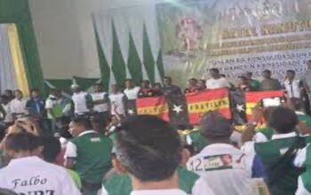 CNRT sobu baze massa FRETILIN iha Bobonaro